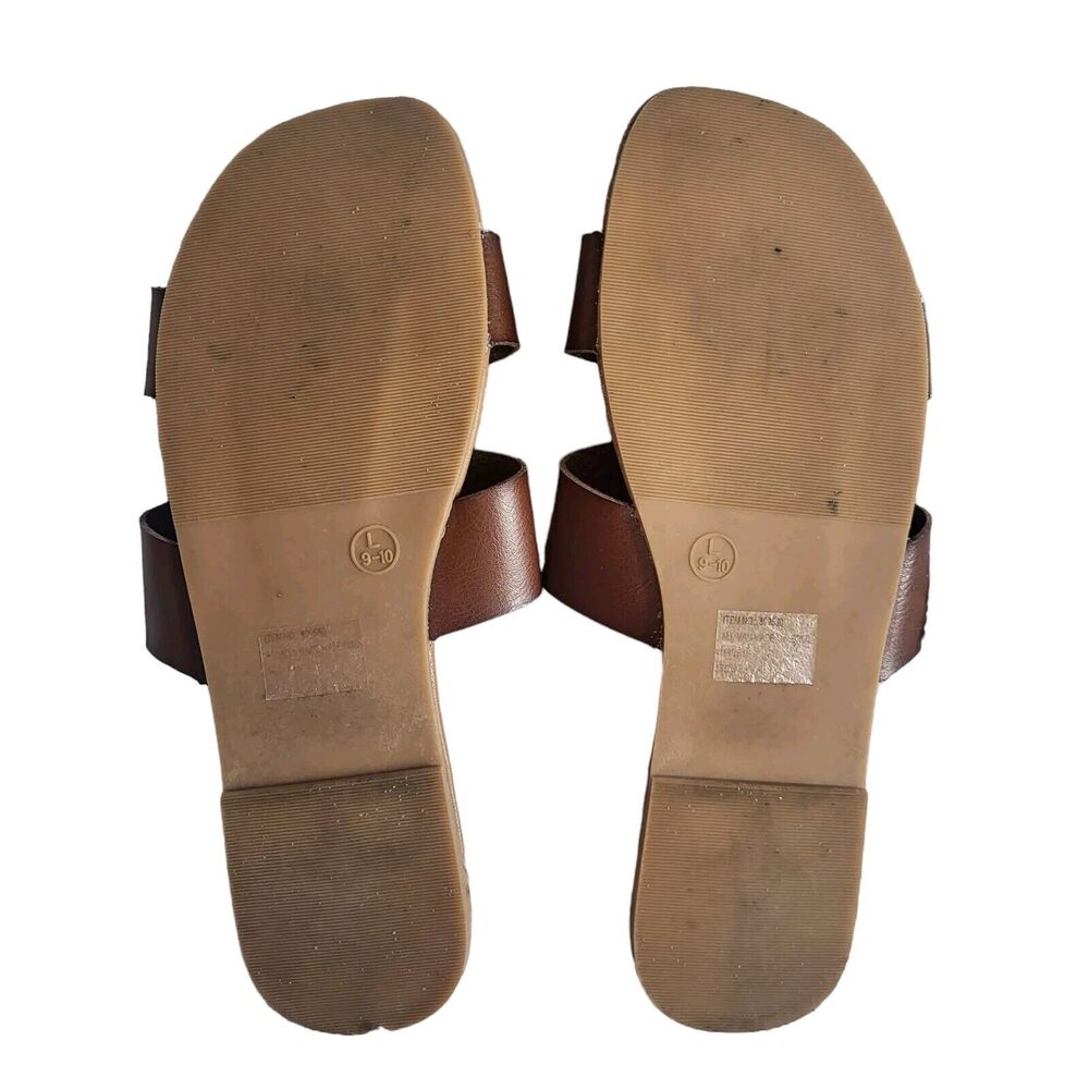 Brown faux leather slide on sandals, size large - Picture 2 of 3